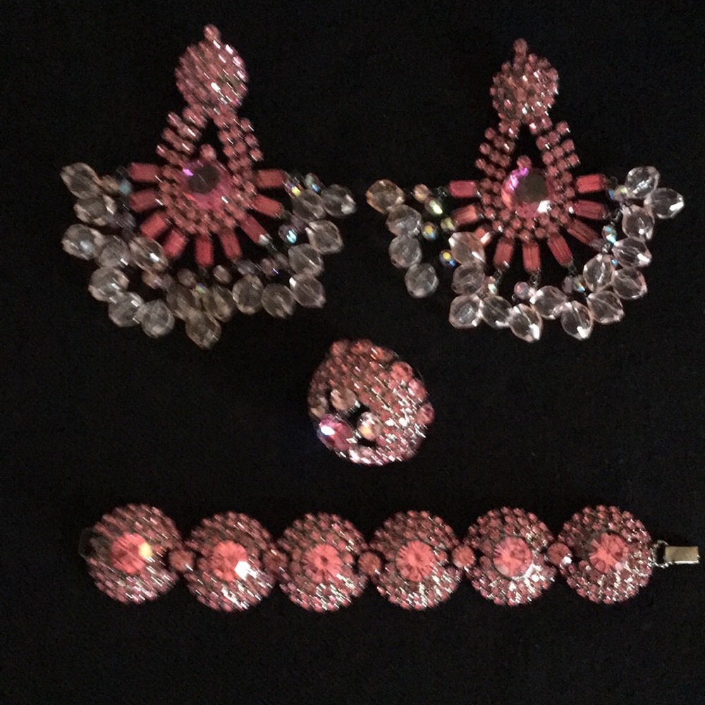LAWRENCE VRBA Designer Pink Crystal Statement Ring & Bracelet With Earrings Set